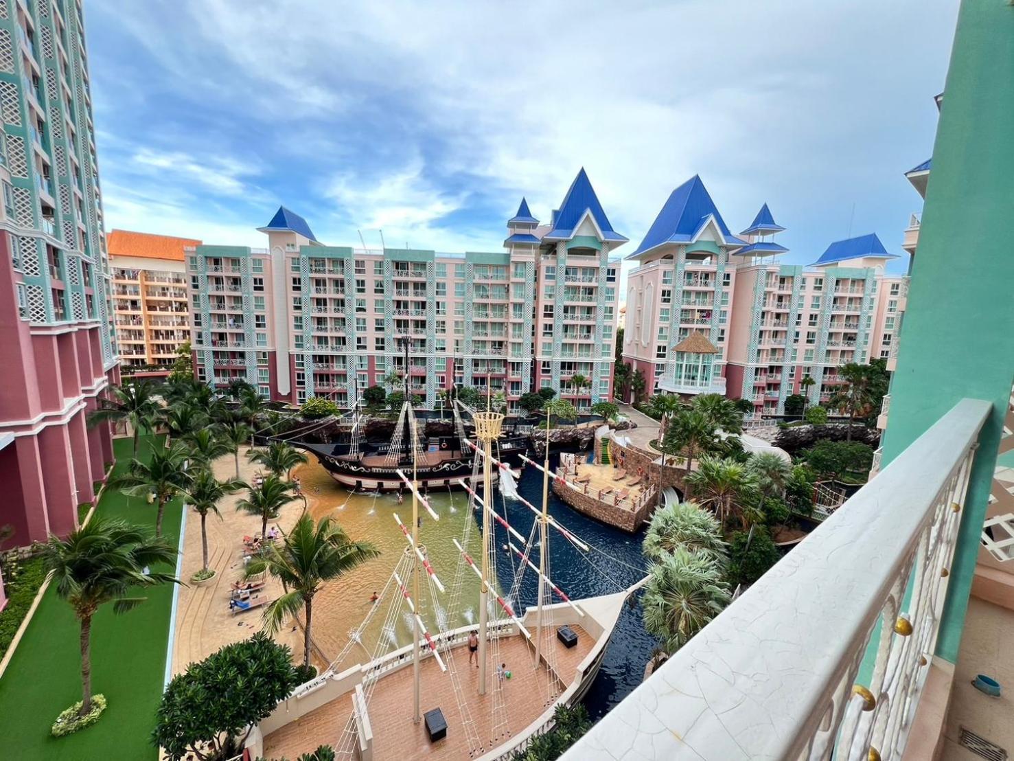 Grande Cariibbean Pattaya By Thita Apart otel Dış mekan fotoğraf
