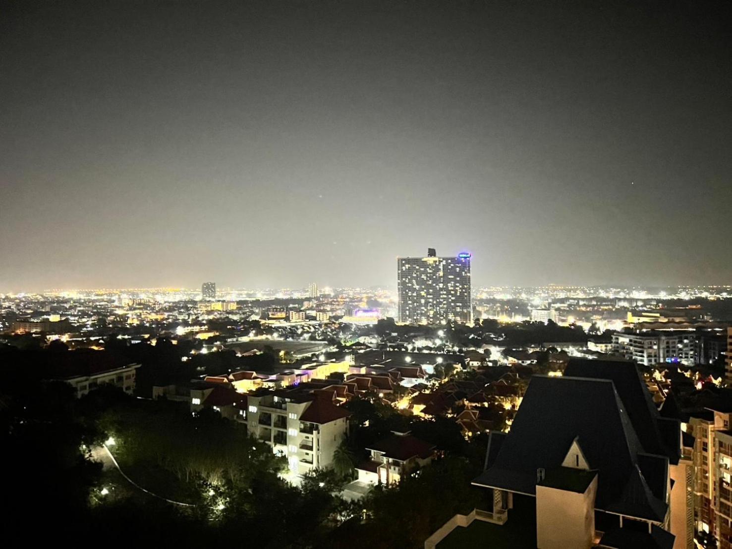 Grande Cariibbean Pattaya By Thita Apart otel Dış mekan fotoğraf