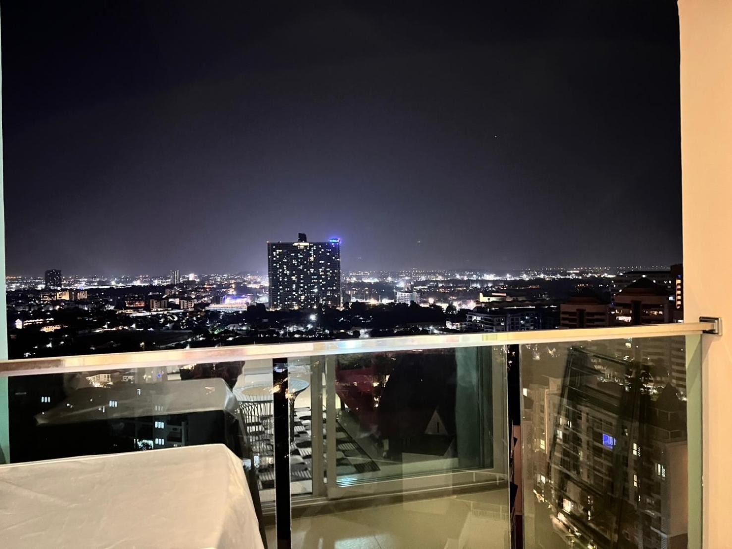 Grande Cariibbean Pattaya By Thita Apart otel Dış mekan fotoğraf
