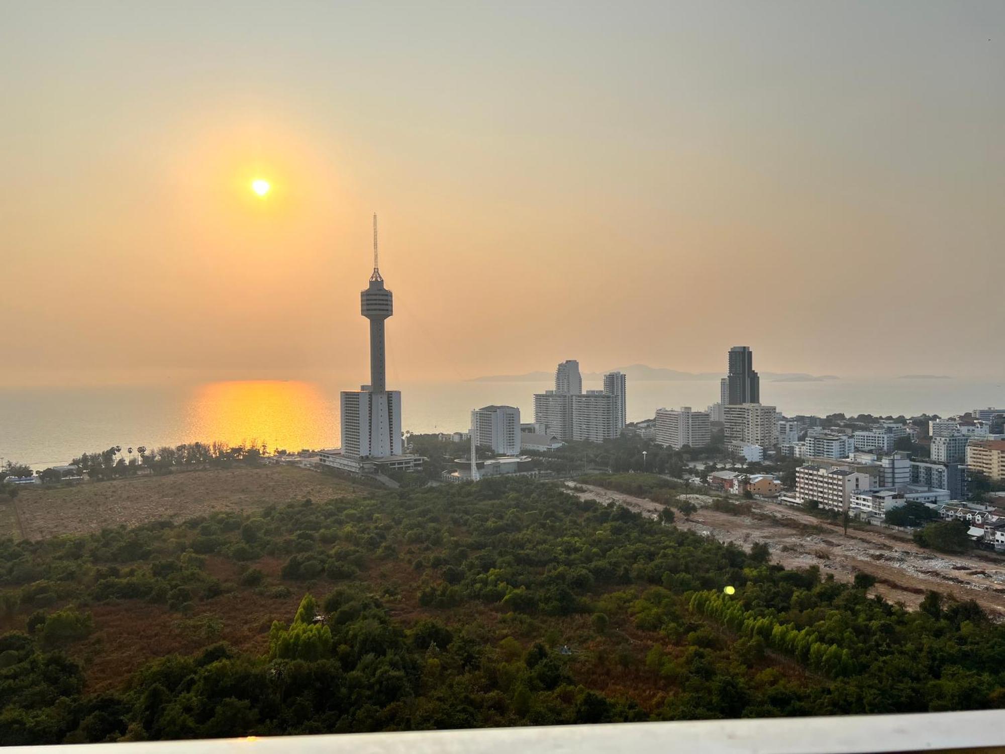 Grande Cariibbean Pattaya By Thita Apart otel Dış mekan fotoğraf