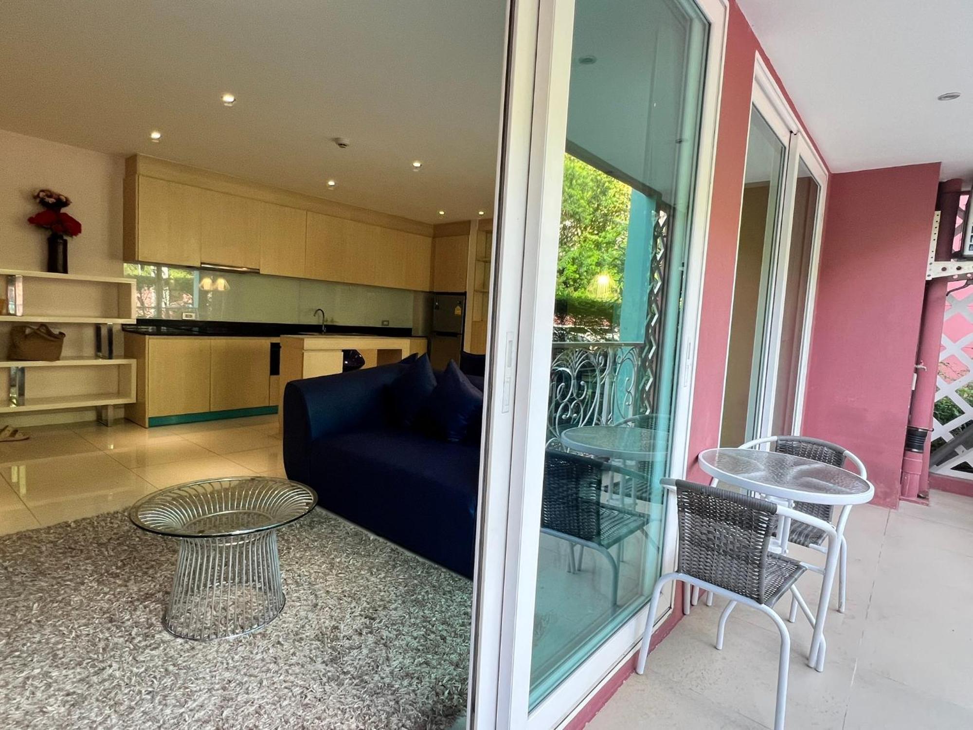 Grande Cariibbean Pattaya By Thita Apart otel Dış mekan fotoğraf
